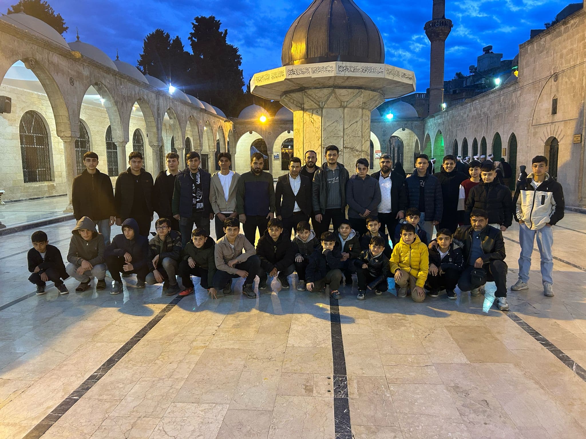 Şanlıurfa Köklü Değişim Gençlik Kolları olarak Sabah Namazı Programı Gerçekleştirdik.